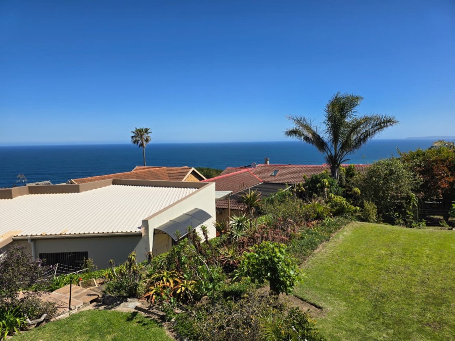 To Let 3 Bedroom Property for Rent in Herolds Bay Western Cape